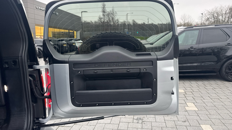 Land Rover Defender 90 Diesel 3.0 D250 Hard Top SE Auto